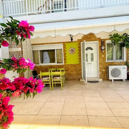 Grill&sea Apartman Peraía